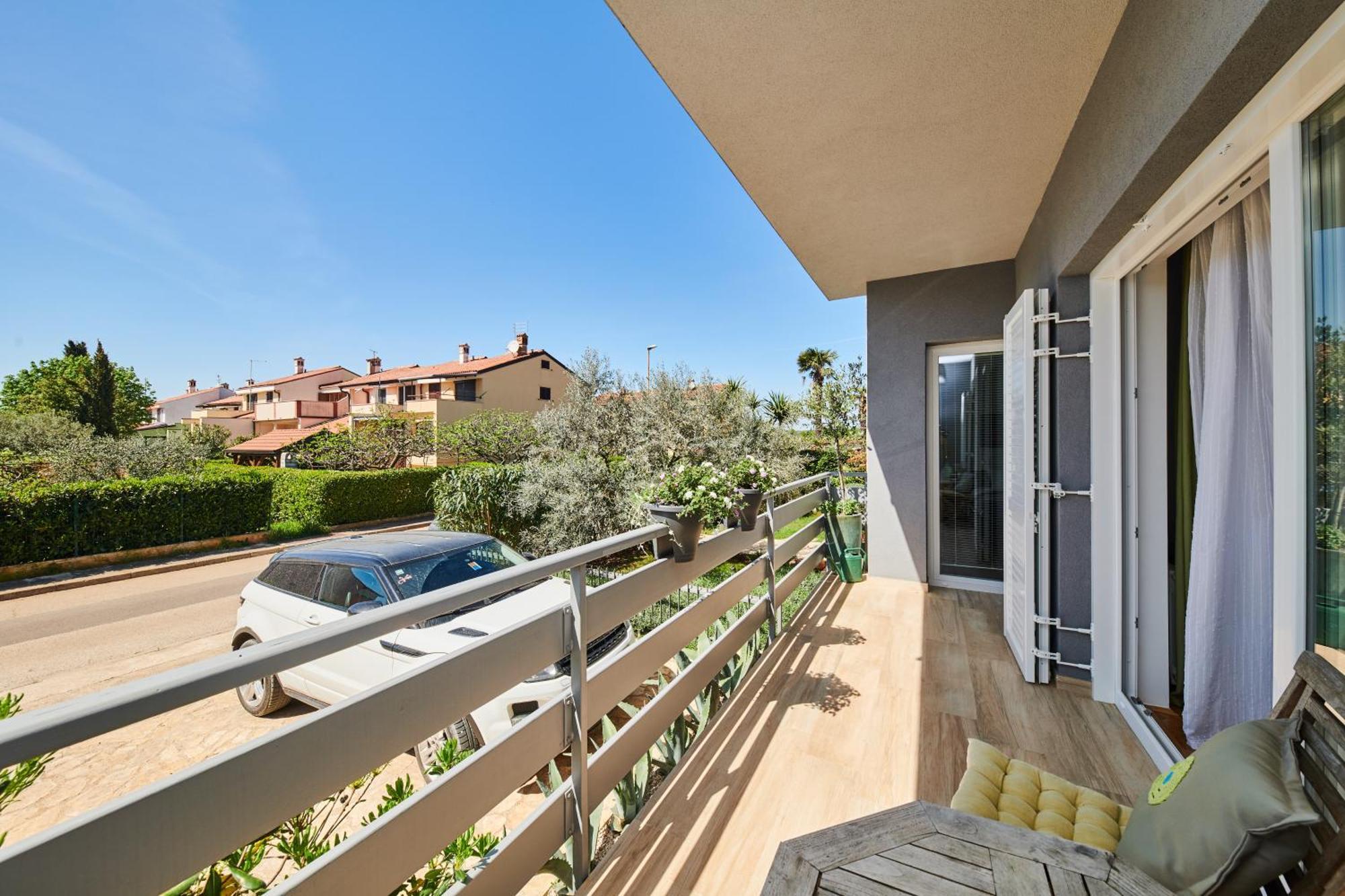 Mina'S Shine Apartment Umag Exterior photo